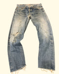 Y2K Levi's 501 Distressed Medium Blue Denim W32 L32