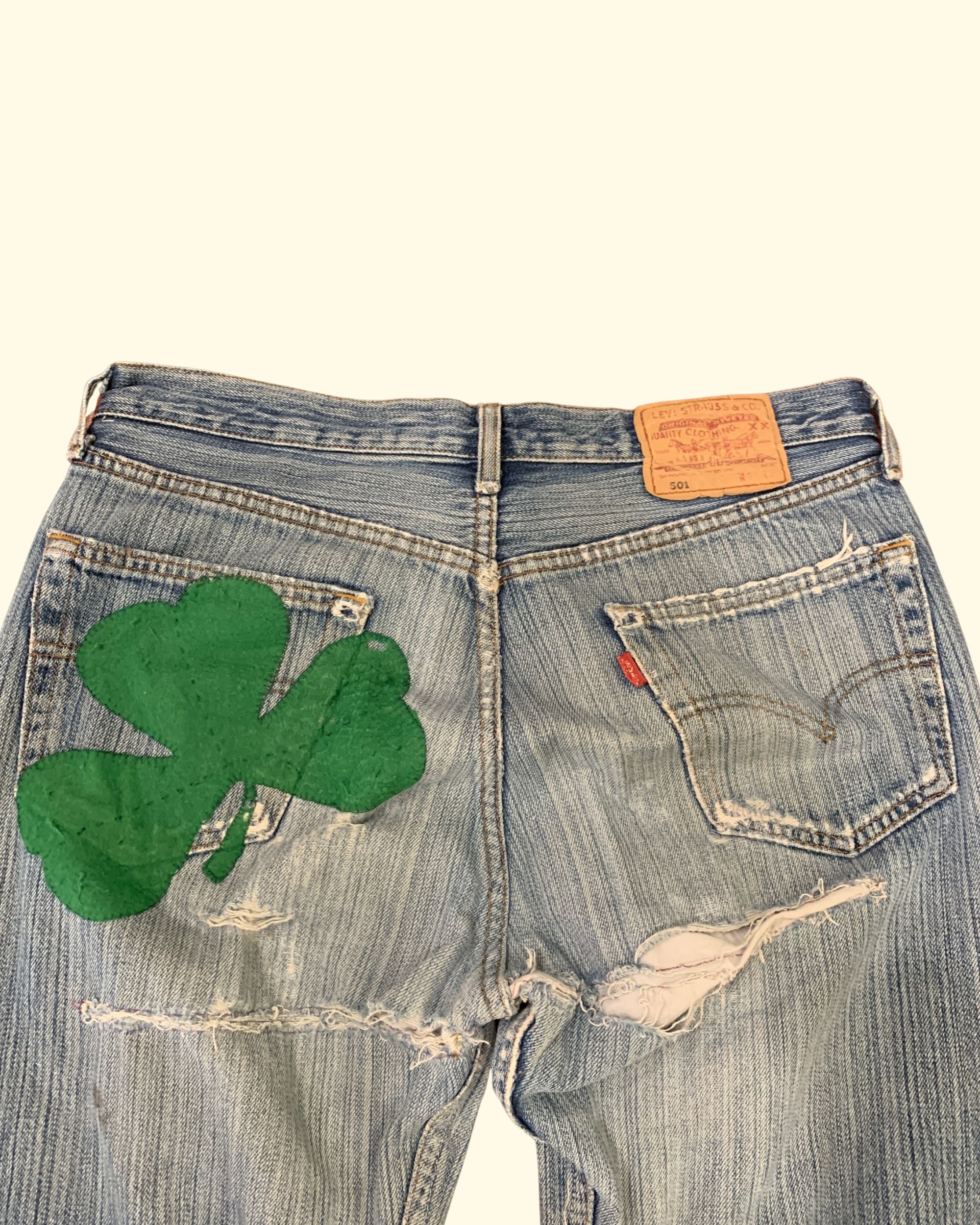 Vintage Levi's 501 Distressed Jeans Made in France W34 L36