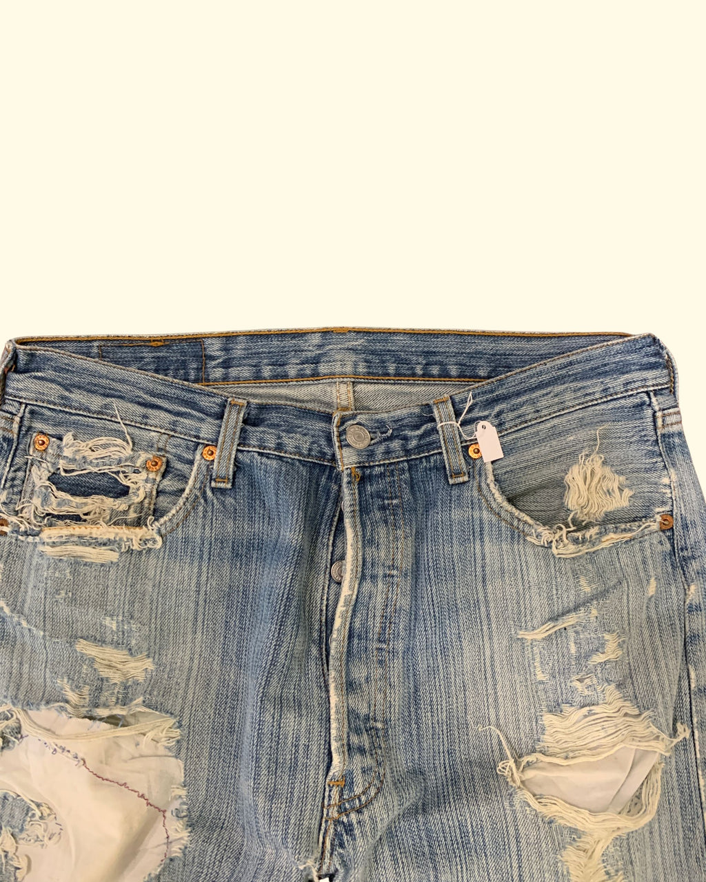 Vintage Levi's 501 Distressed Jeans Made in France W34 L36