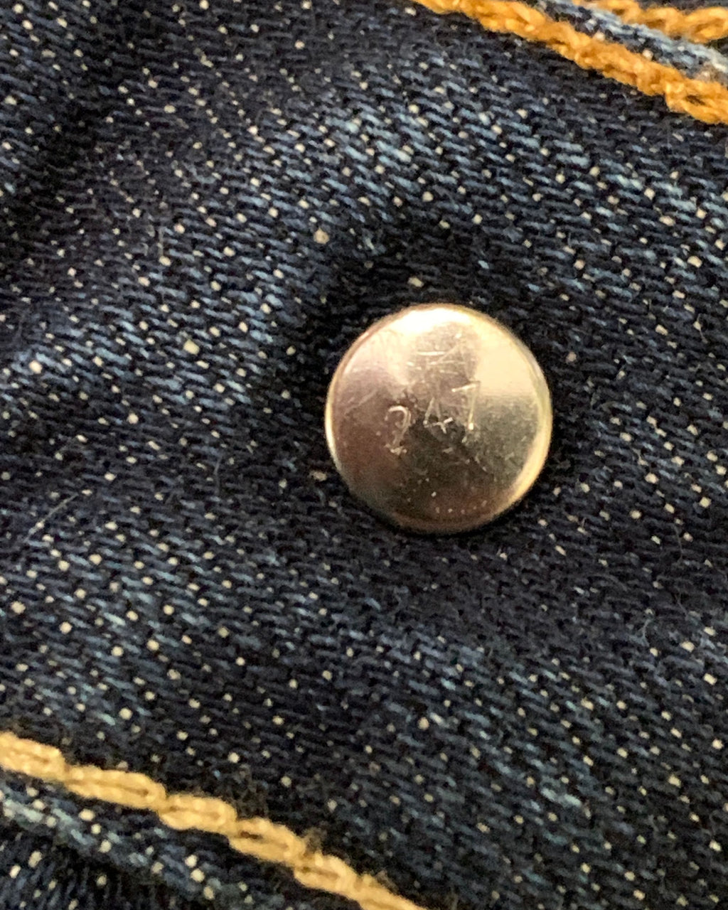 Vintage Levi's 501 Jeans W31 L34 Dark Wash Y2K