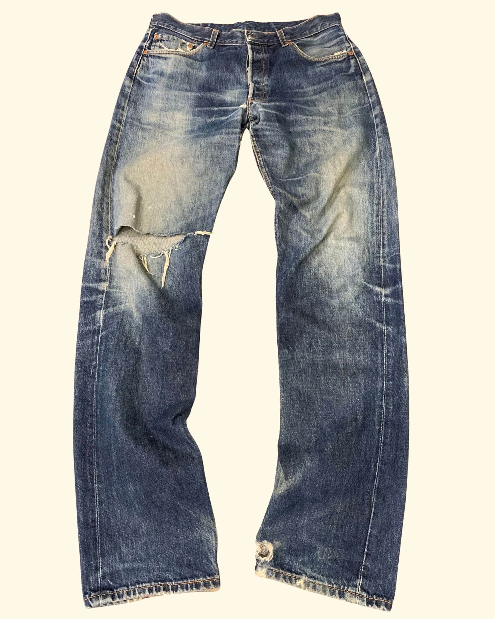 Vintage Levi's 501 Jeans W34 L36 Distressed Dark Wash Y2K