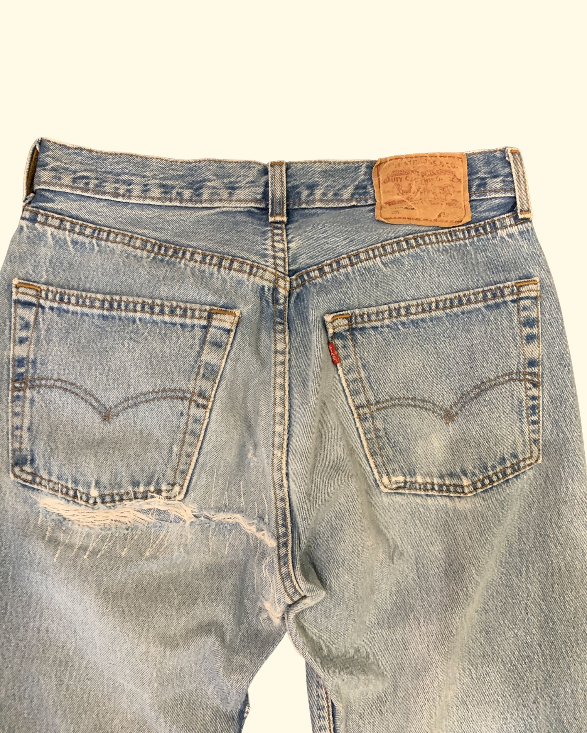 Vintage Levi's 501 Patchwork Made in UK Jeans W32 L32 Light Wash Distressed 90s