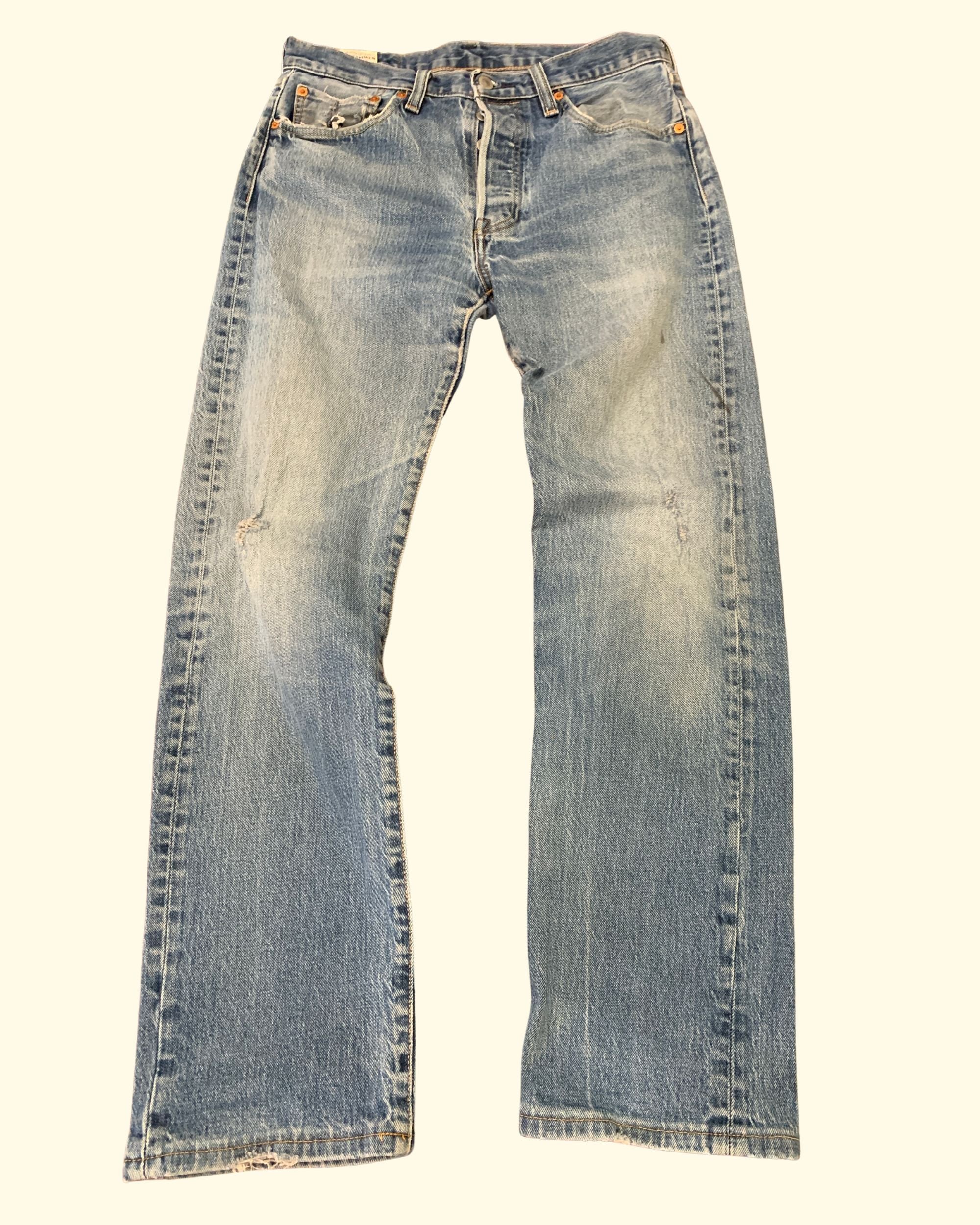 Vintage Levi's Premium 501 Jeans W32 L34 Light Wash Distressed Y2K