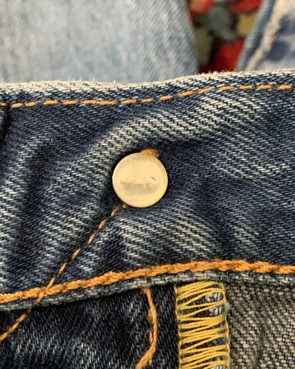 Vintage Levi's Premium 501 Jeans W32 L34 Light Wash Distressed Y2K
